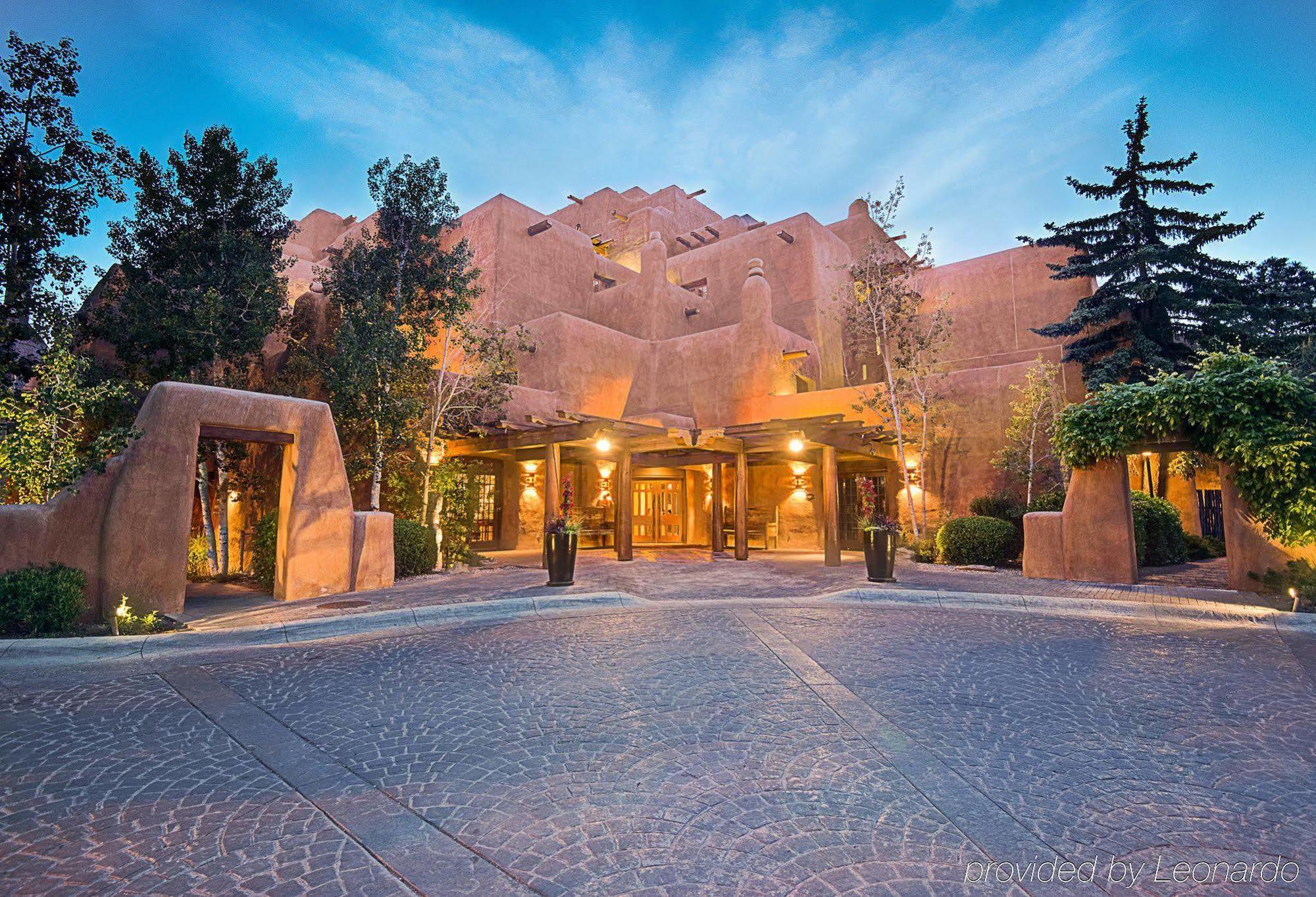 Inn & Spa At Loretto Santa Fe Exterior photo