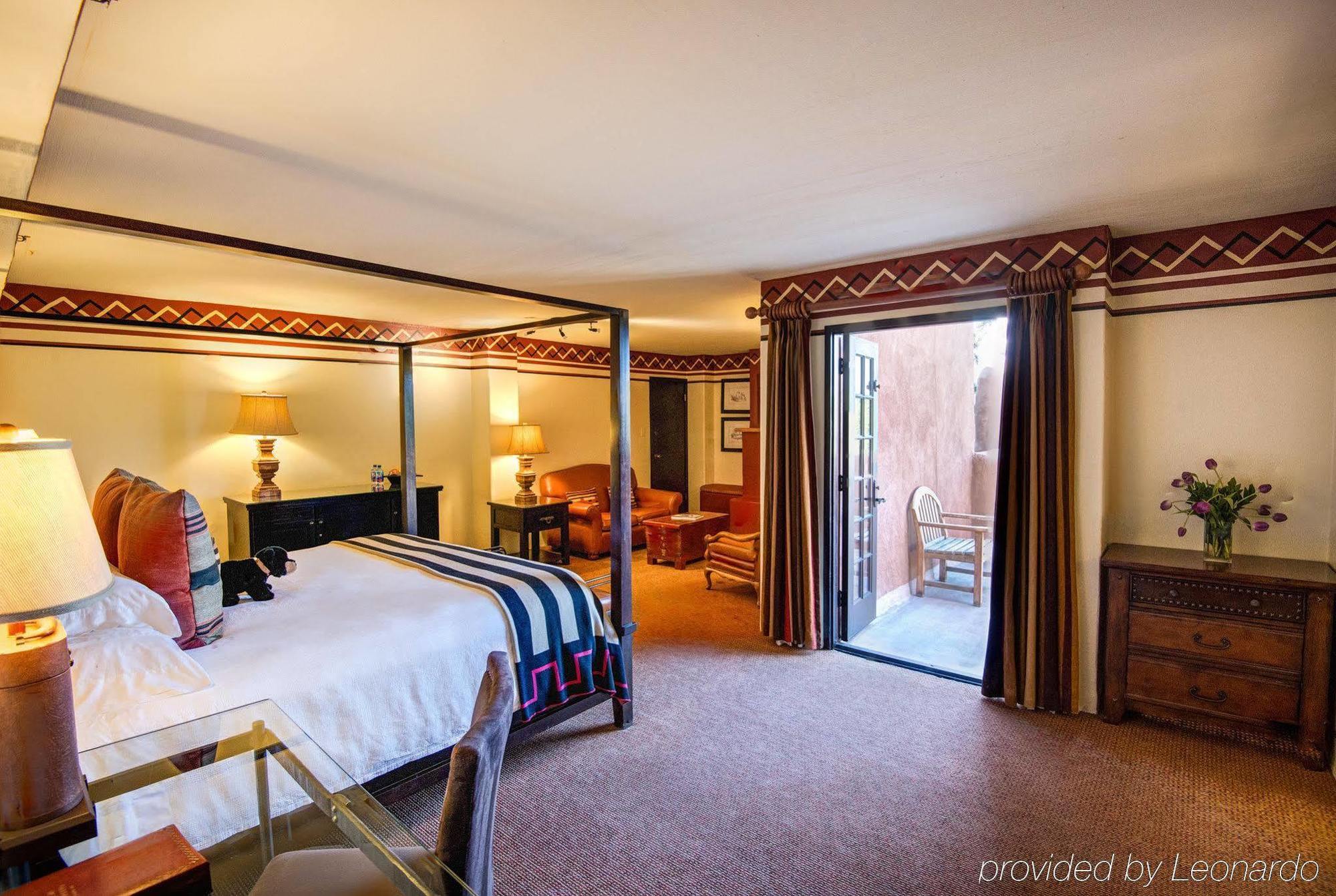 Inn & Spa At Loretto Santa Fe Exterior photo